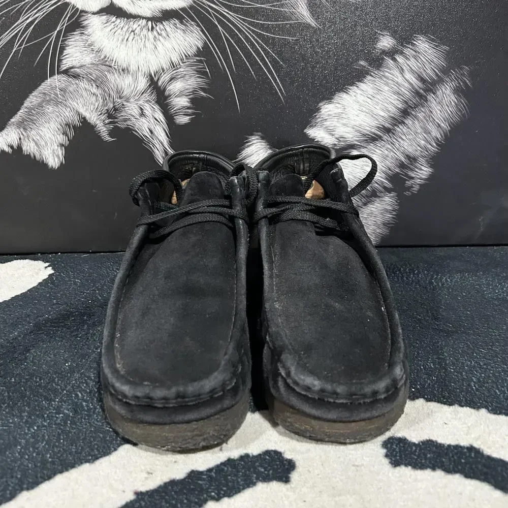 Clarks Wallabee 35409 Chukka Boot Men's 10 Black Suede Leather Lace-Up Ankle